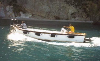  Boat excursions with sailor 
